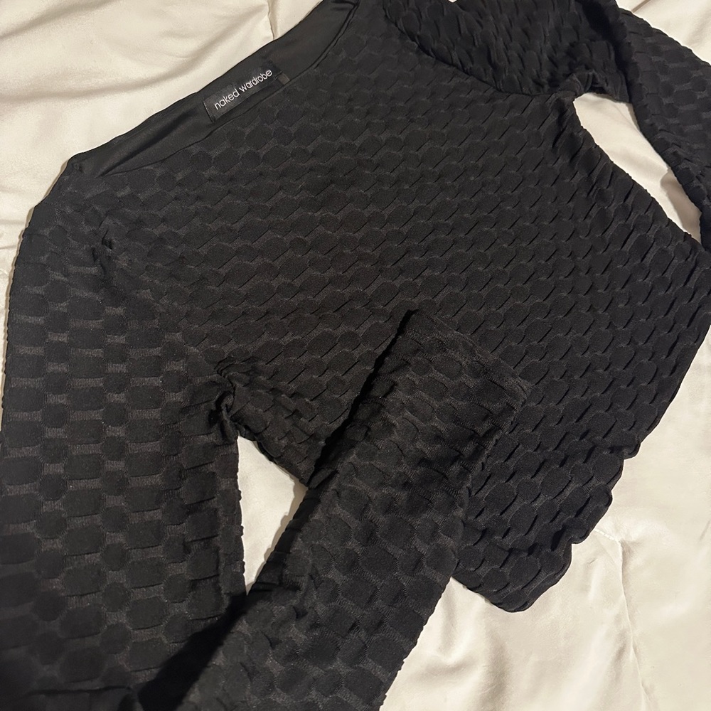 Naked Wardrobe Honeycomb Longe Sleeve Crop